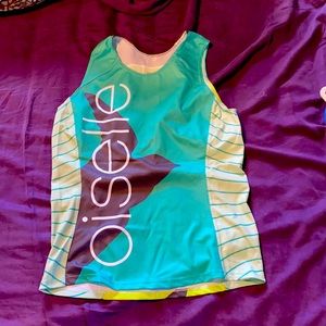 Oiselle singlet